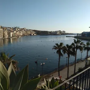 Guest house Seafront Akwador, Marsaskala